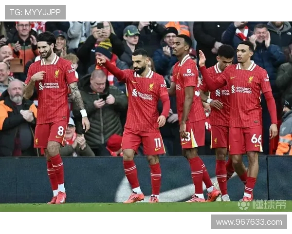 多尔古禁区内左脚凌空抽射破门曼联领先纽卡1-0